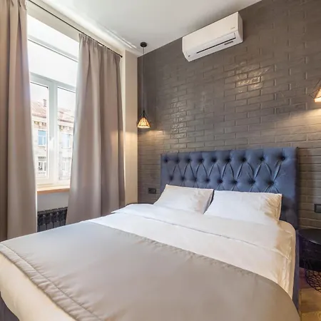 Self Check-In Apartments Maidan Area Kyiv Exterior photo