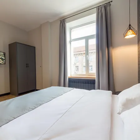 Self Check-In Apartments Maidan Area Kyiv Exterior photo