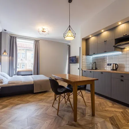 Self Check-In Apartments Maidan Area Kyiv Exterior photo