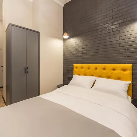 Self Check-In Apartments Maidan Area Kyiv Exterior photo