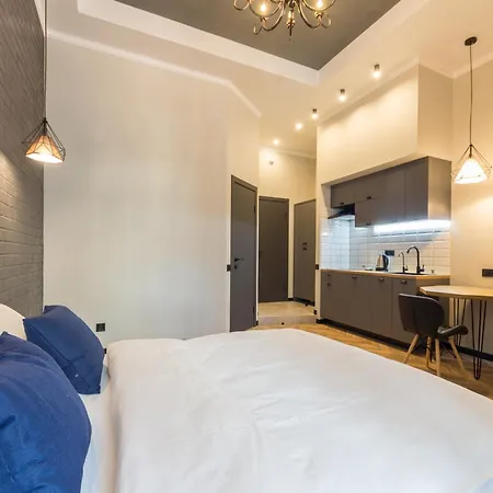 Self Check-In Apartments Maidan Area Kyiv Exterior photo