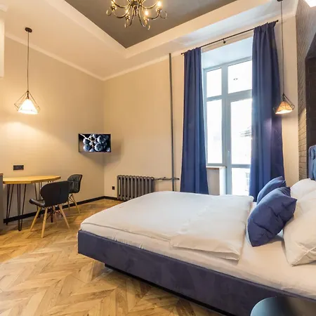 Self Check-In Apartments Maidan Area Kyiv Exterior photo
