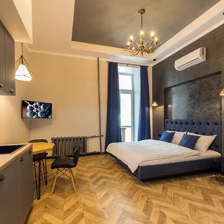 Self Check-In Apartments Maidan Area Kyiv Exterior photo