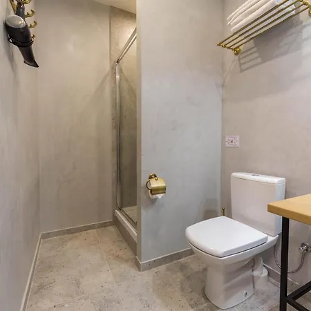 Self Check-In Apartments Maidan Area Kyiv Room photo